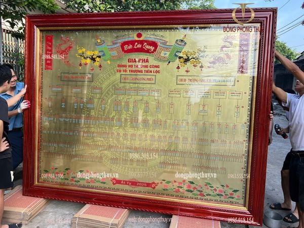 Gia phả dòng họ 2m2*2m7