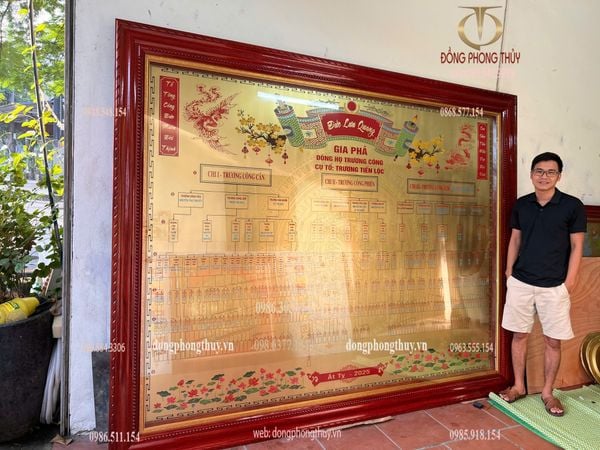 Gia phả dòng họ 2m2*2m7