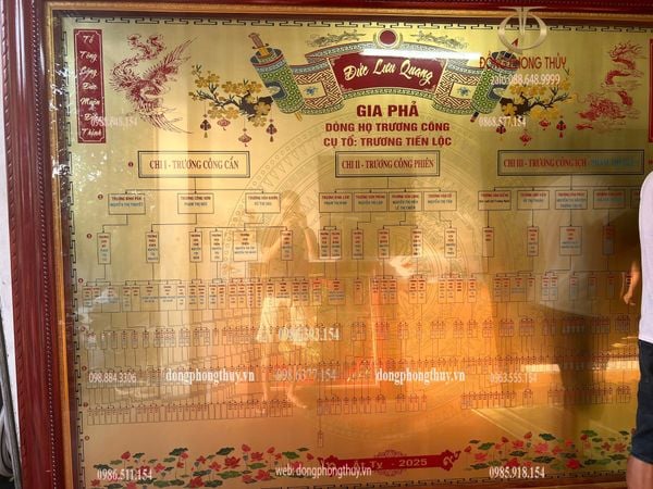 Gia phả dòng họ 2m2*2m7