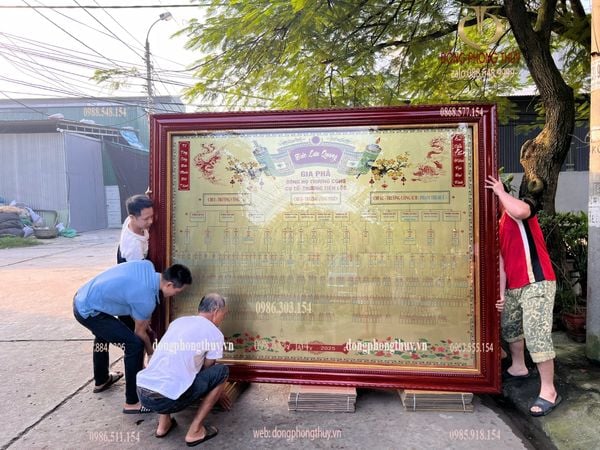 Gia phả dòng họ 2m2*2m7