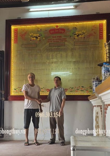 Gia phả dòng họ 2m2*2m7