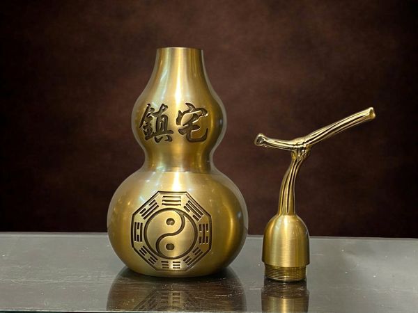 Hồ lô bát quái bằng đồng