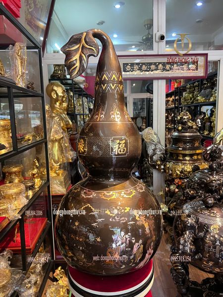 Hồ lô khảm tam khí cao 88cm bằng đồng đỏ khảm bát tiên