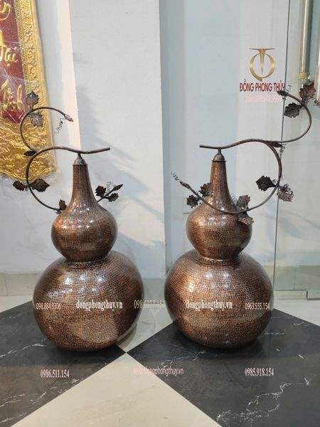 Hồ lô phong thủy bằng đồng đỏ gò thủ công Cao 81 đến đỉnh, cao 60 tới nắp đk 40