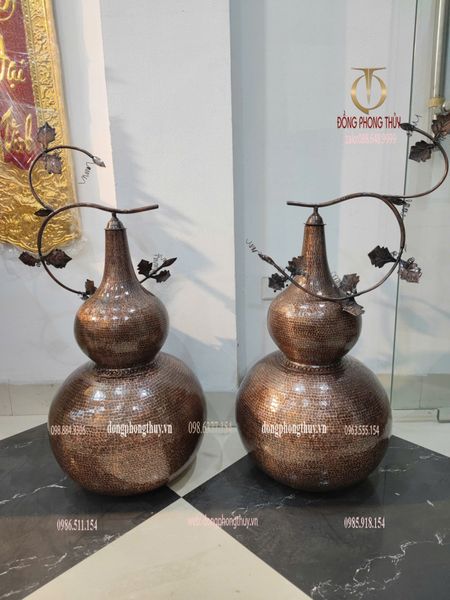 Hồ lô phong thủy bằng đồng đỏ gò thủ công Cao 81 đến đỉnh, cao 60 tới nắp đk 40