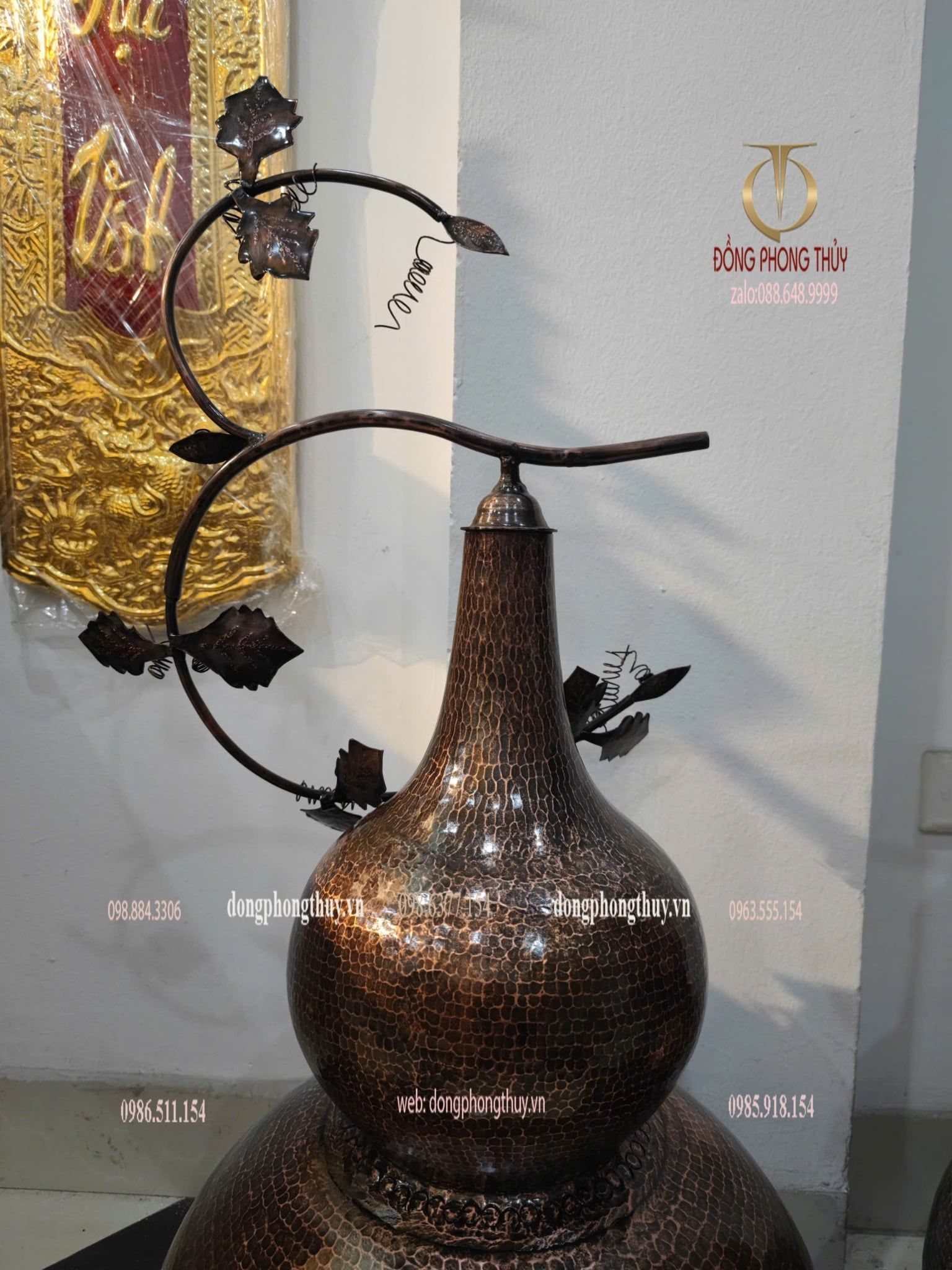 Hồ lô phong thủy bằng đồng đỏ gò thủ công Cao 81 đến đỉnh, cao 60 tới nắp đk 40