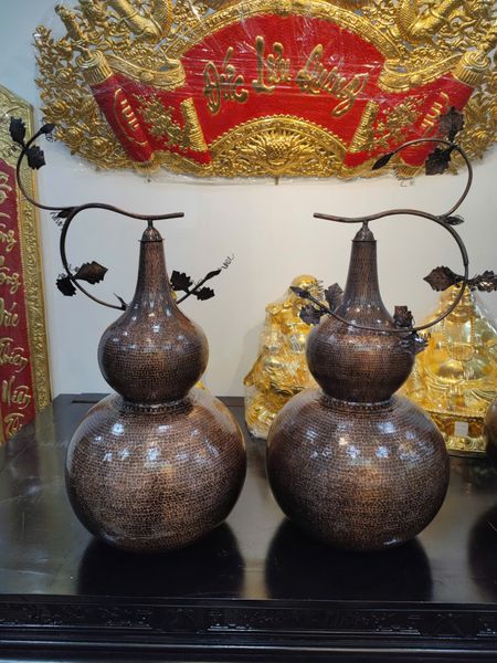Hồ lô phong thủy bằng đồng đỏ gò thủ công Cao 81 đến đỉnh, cao 60 tới nắp đk 40
