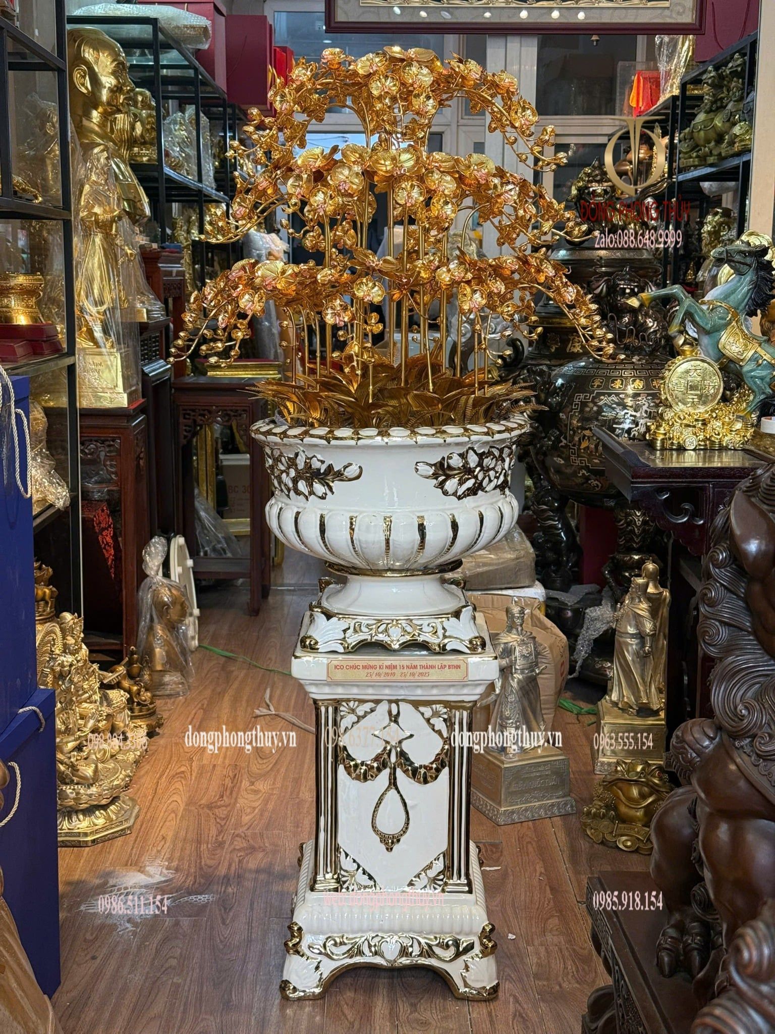 Chậu hoa lan bằng đồng mạ vàng 24k