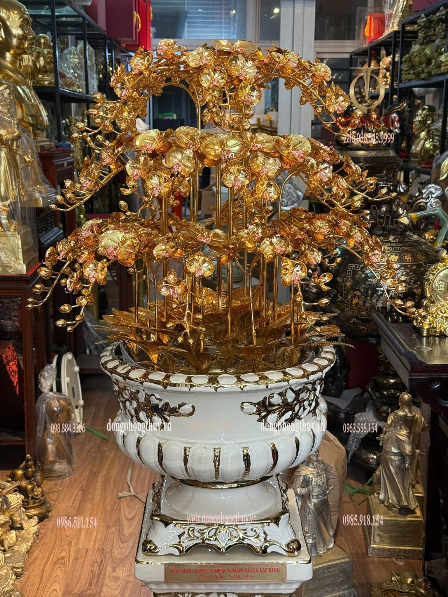 Chậu hoa lan bằng đồng mạ vàng 24k