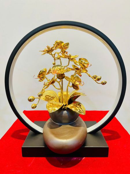 Quà tặng sếp mạ vàng: Hoa lan mạ vàng 24k