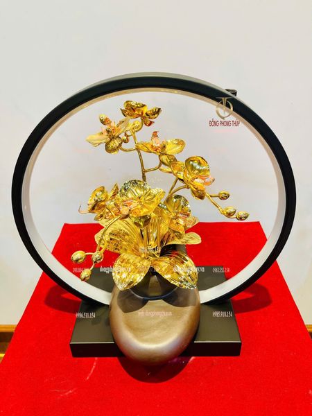 Quà tặng sếp mạ vàng: Hoa lan mạ vàng 24k