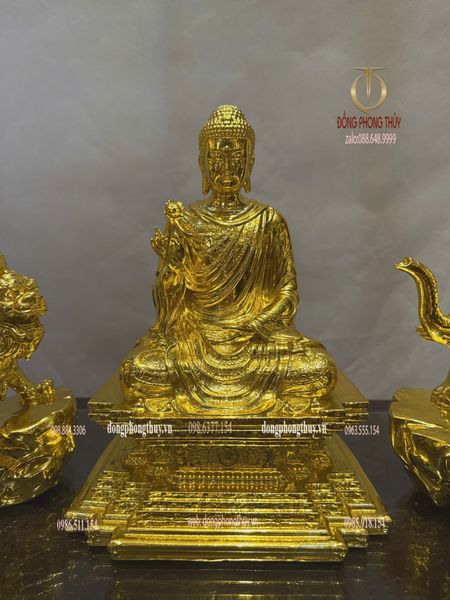 Hoa nghiêm tam thánh bằng đồng dát vàng