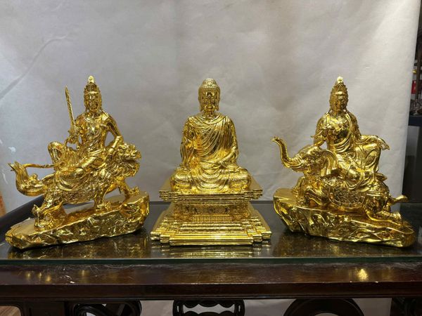 Hoa nghiêm tam thánh bằng đồng dát vàng
