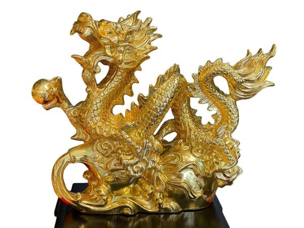Quà tặng:Tượng rồng mạ vàng -  tượng rồng phong thủy bằng đồng dát vàng 24k
