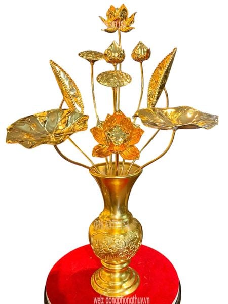 Lọ hoa sen đồng dát mạ vàng 24k