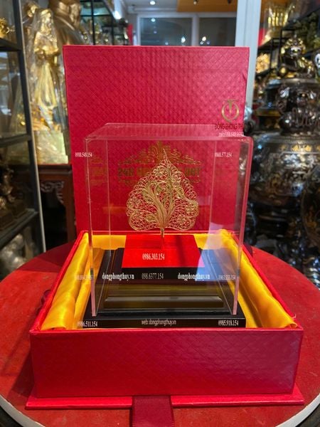 Lá bồ đề, chữ an bằng 5 chỉ bạc 95% mạ vàng 24k chế tác thủ công