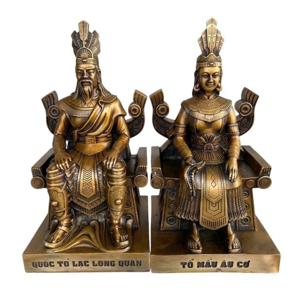 Tượng Lạc Long Quân- Âu Cơ bằng đồng