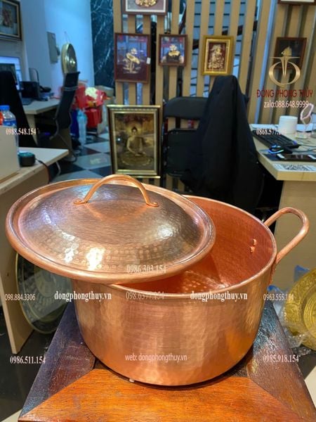 Nồi đồng đỏ dk 24cm cao 14cm nặng 2kg