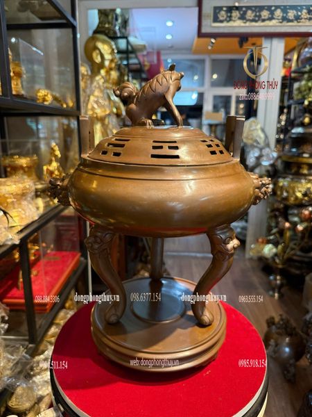 Lư đốt trầm chân cong hổ phù quai xanh Cao 41 nặng 8,4kg