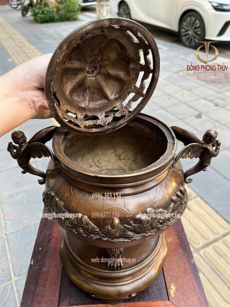 Lư đốt trầm công giáo