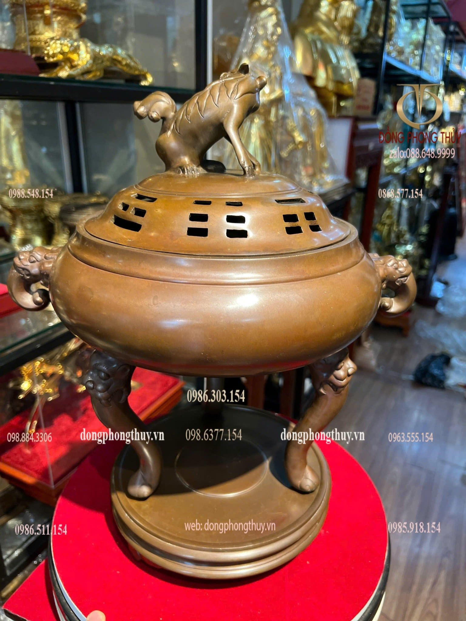 Lư đốt trầm cao 41cm da lươn