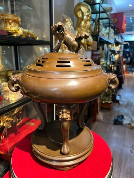 Lư đốt trầm cao 41cm màu da lươn