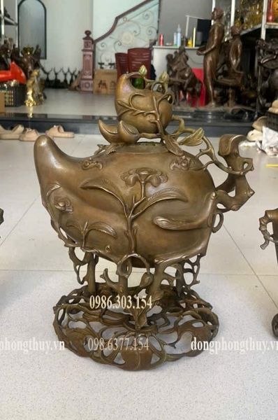 Lư đốt trầm quả đào 40cm