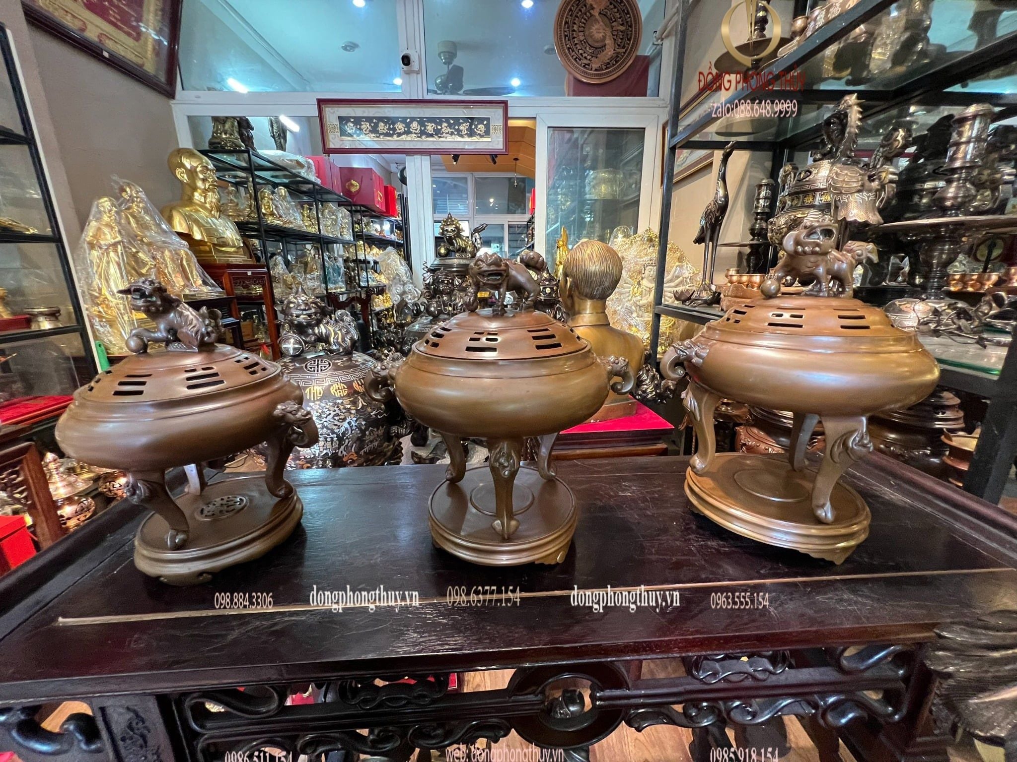 Lư đốt trầm mẫu cổ