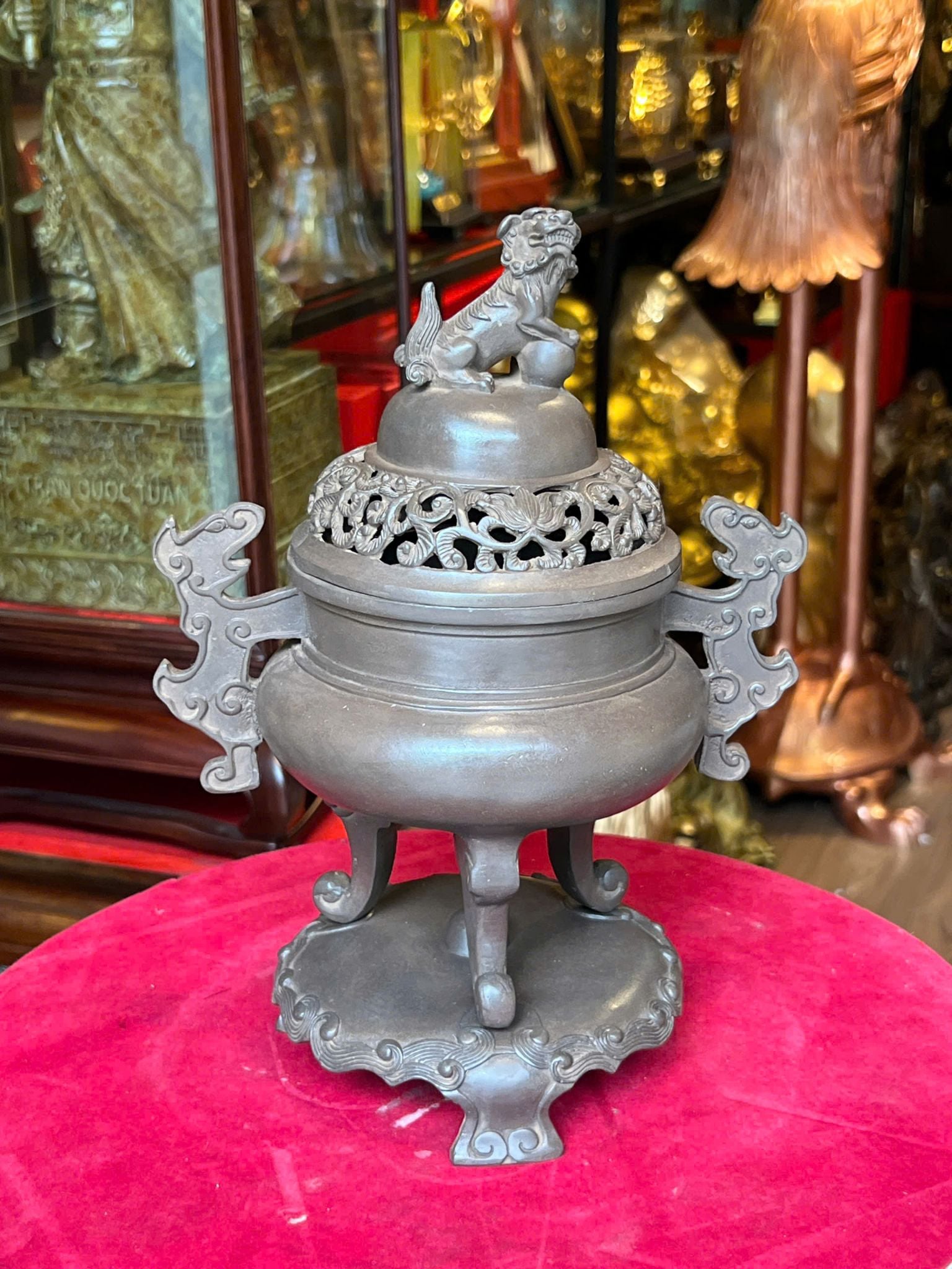 Lư đốt trầm màu Đồng Trầm Cổ độc quyền tại Đồng Phong Thuỷ