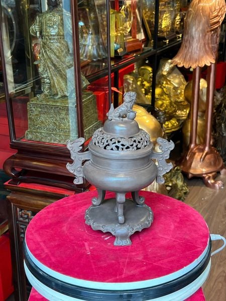 Lư đốt trầm màu Đồng Trầm Cổ độc quyền tại Đồng Phong Thuỷ