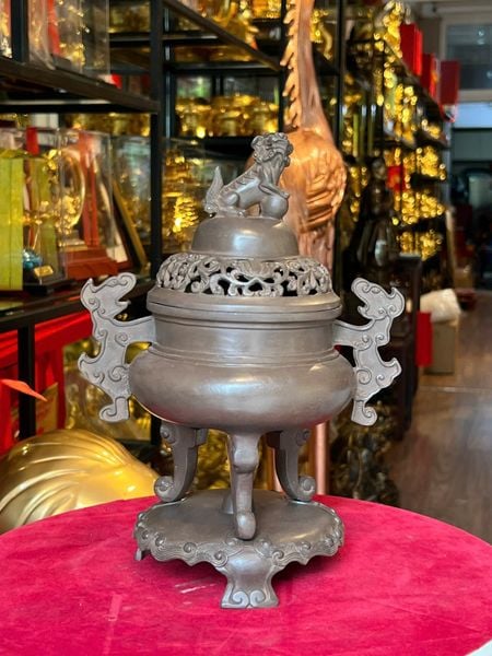 Lư đốt trầm màu Đồng Trầm Cổ độc quyền tại Đồng Phong Thuỷ