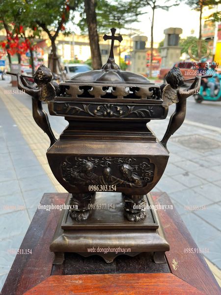 Lư đốt trầm công giáo