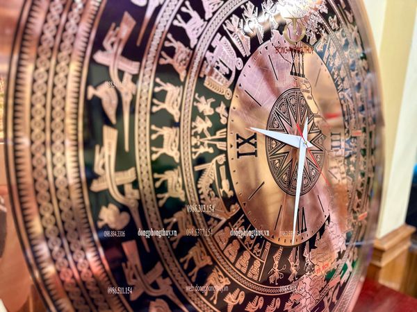 Đồng Hồ mặt trống đồng đỏ