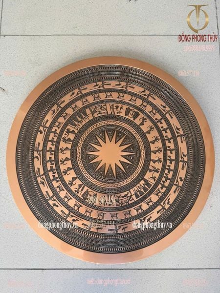 Mặt trống đồng đỏ hoa văn chìm Ngọc Lũ 50cm