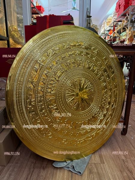 Mặt trống đồng 90cm dát vàng