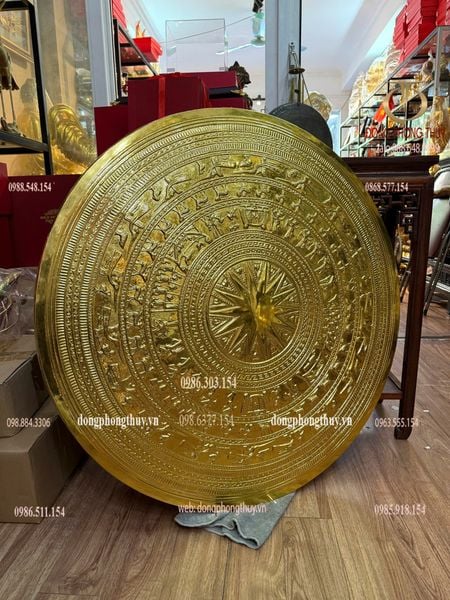 Mặt trống đồng 90cm dát vàng