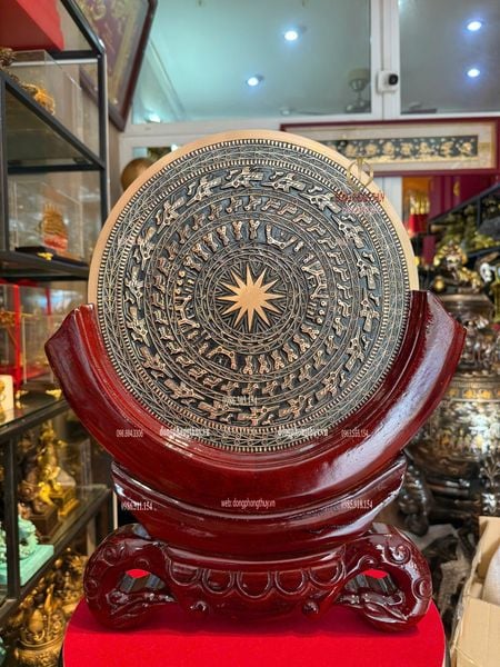 Mặt trống đồng lưu niệm để bàn