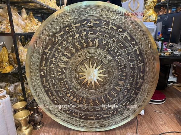 Mặt trống đồng thúc tay 1m2