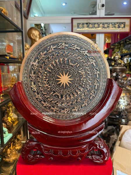 Mặt trống đồng lưu niệm để bàn