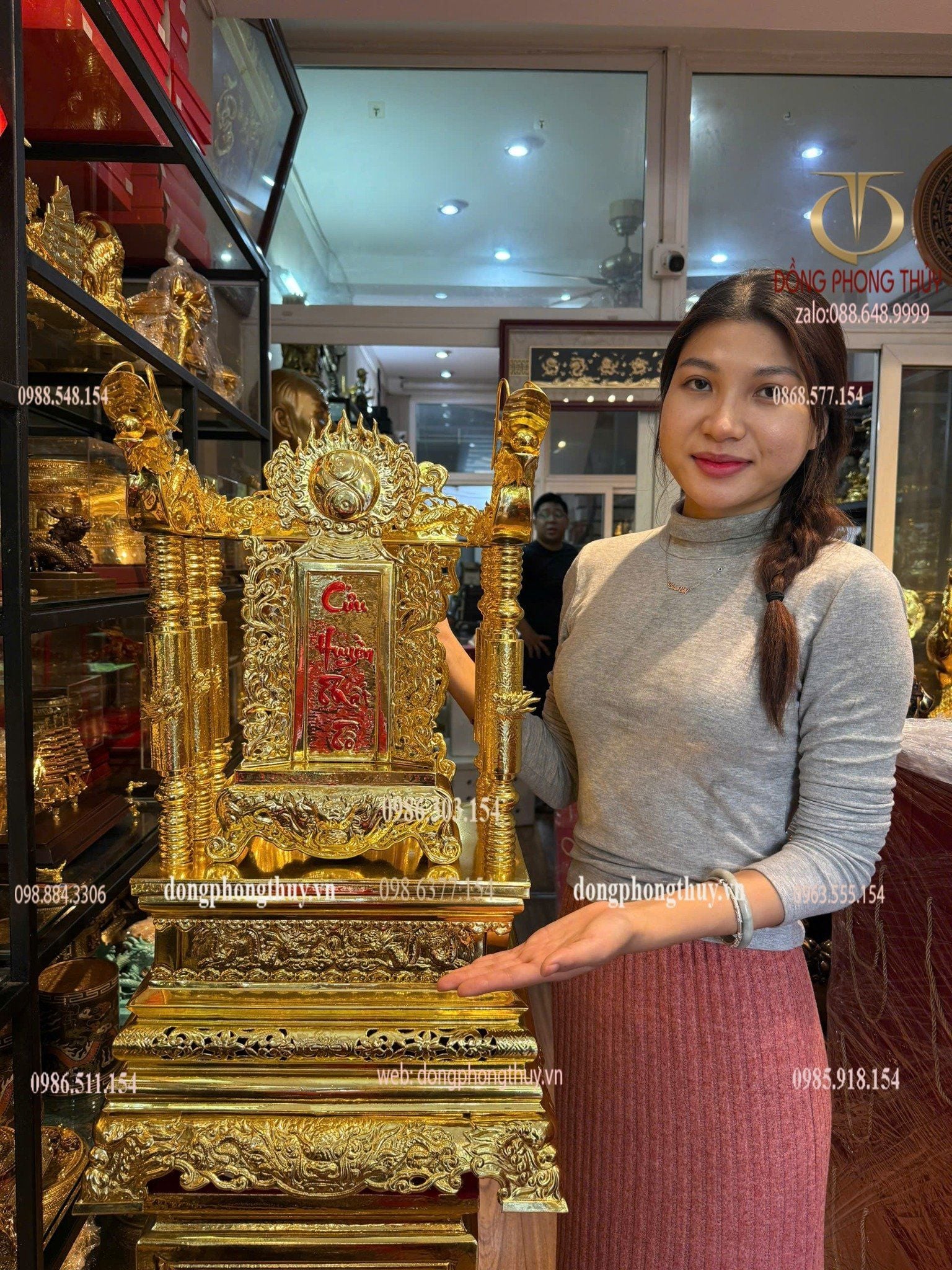 Ngai thờ + bài vị thờ dát vàng