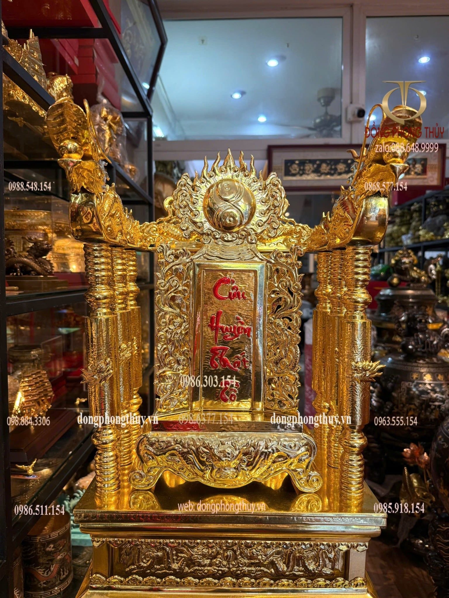 Ngai thờ + bài vị thờ dát vàng