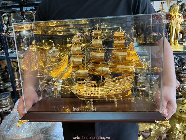 Qùa tặng mạ vàng