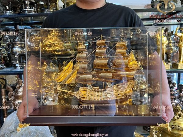 Qùa tặng mạ vàng