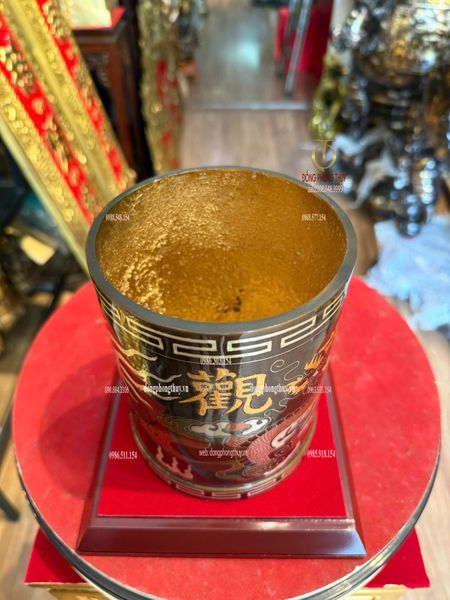 Ống bút bằng đồng đỏ khảm ngũ sắc