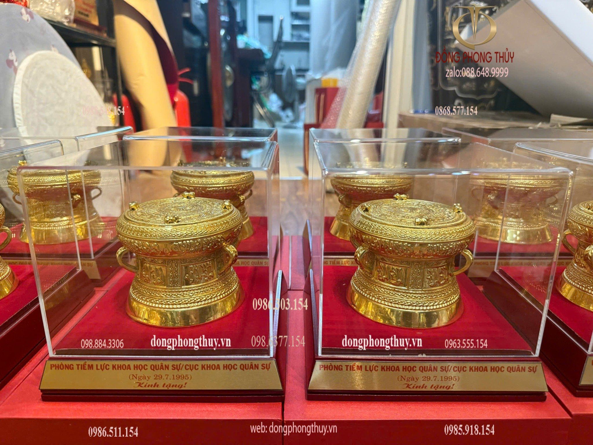 Quà lưu niệm :trống đồng lưu niệm