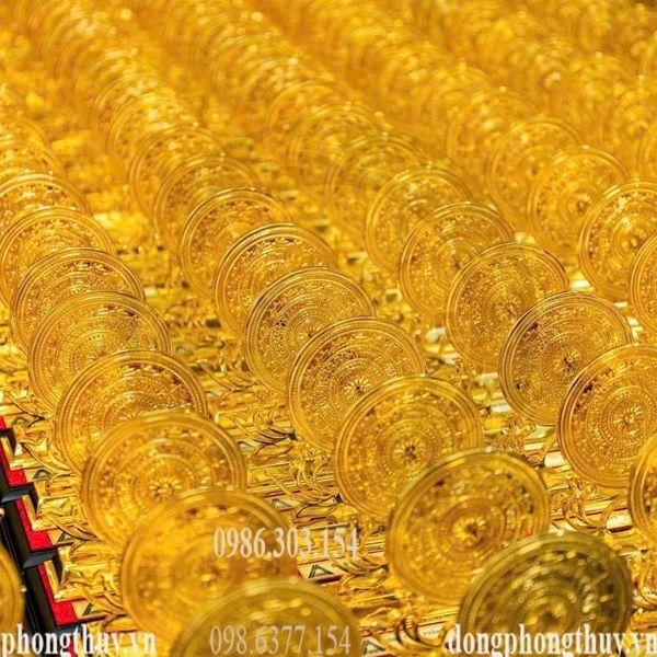 Quà lưu niệm: trống đồng lưu niệm dát vàng nano