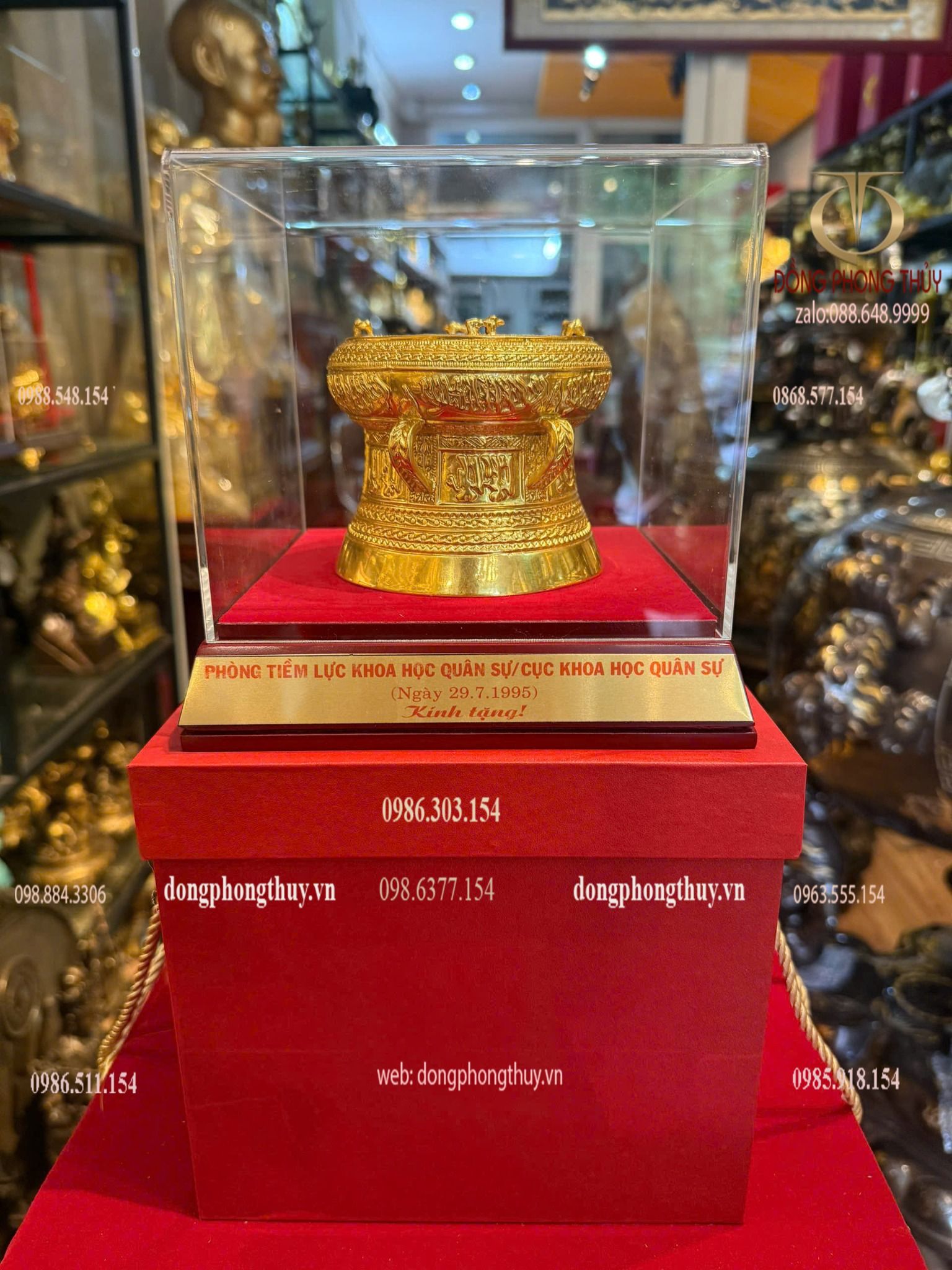 Quà lưu niệm :trống đồng lưu niệm