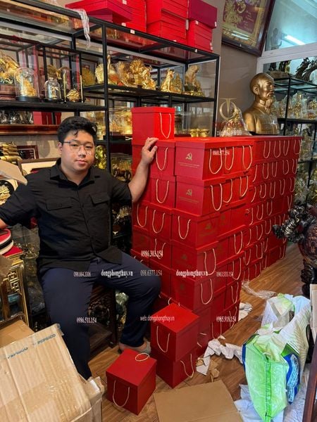 Quà tặng đại hội-quà tặng doanh nghiệp-trống đồng