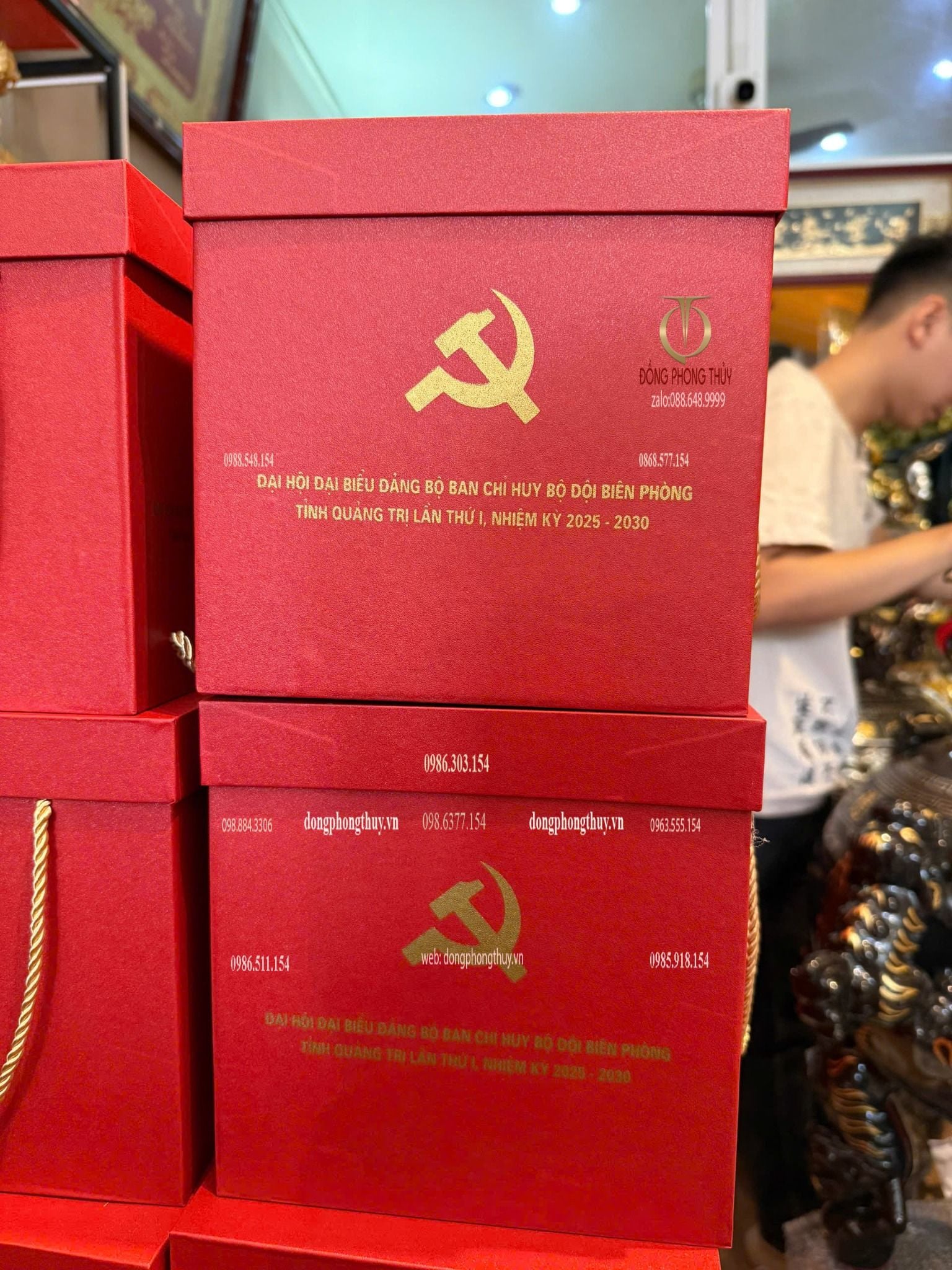 Quà tặng đại hội-quà tặng doanh nghiệp-trống đồng