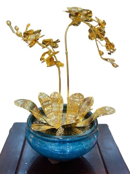Quà tặng doanh nghiệp-quà tặng mạ vàng-Chậu hoa lan mạ vàng 24k 2 cành